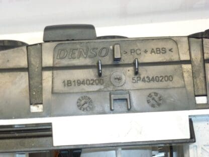 Controlador de aire acondicionado Citroën Peugeot 9807081177 1609170580