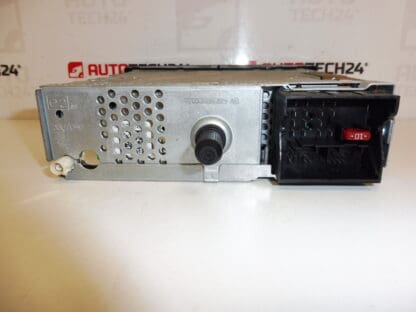 Autorradio con CD MP3 RD4 Citroën Peugeot 96646223XT