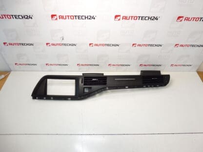 Citroën C5 x7 16069478d 8231R7 Panel