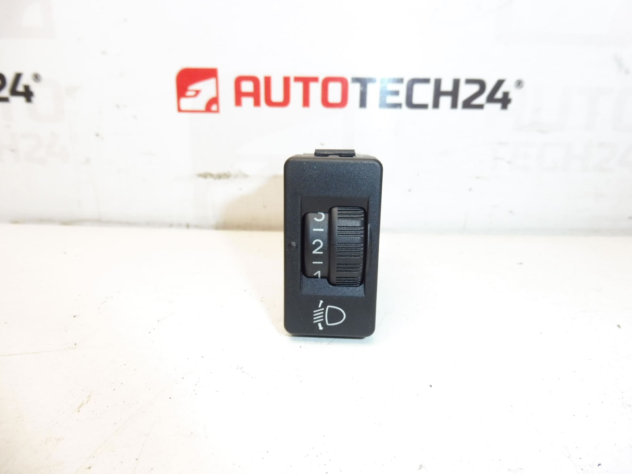 Conductor de corrección de altura Citroën Peugeot 9636669277 9647664077