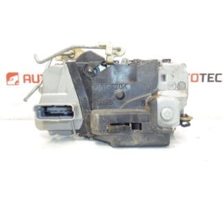 Localización de la puerta de entrada izquierda Peugeot 307 9135L0