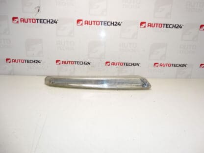 Fareo derecho Peugeot 807 630397