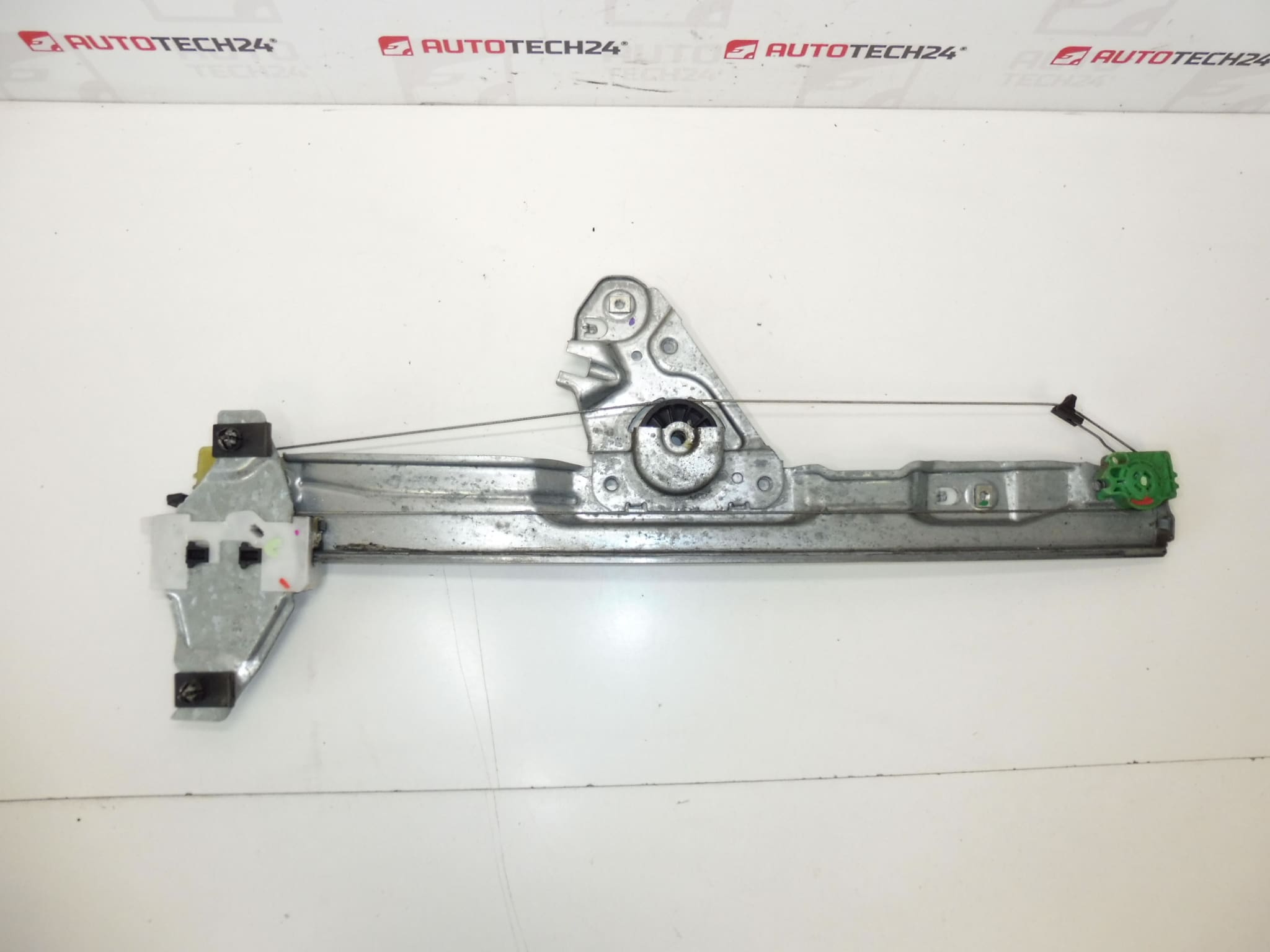 Mecanismo elevalunas derecho Peugeot 308 9658926980 9222CV