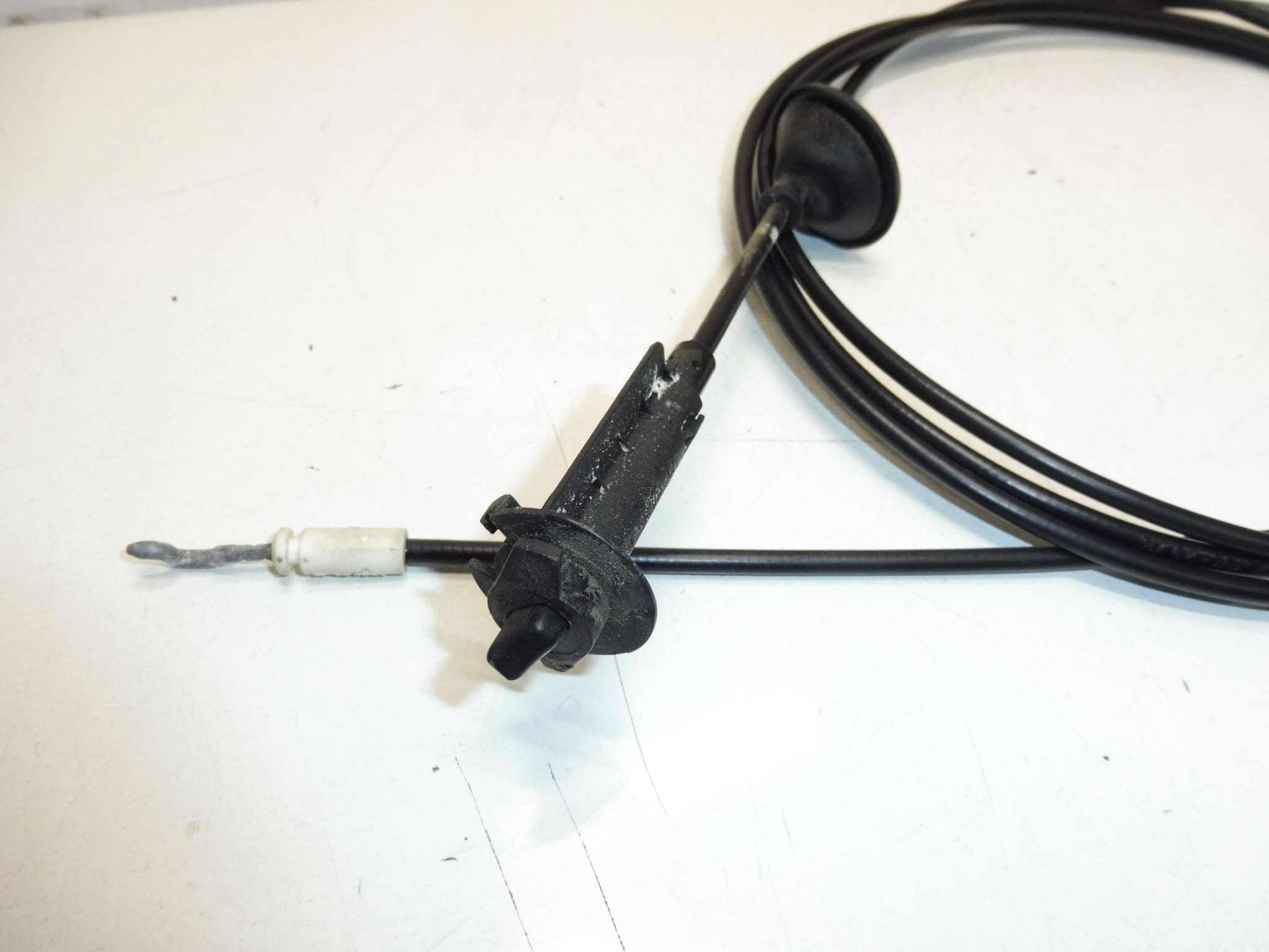 Cable apertura deposito Citroën C-Elysée Peugeot 301 9676731680 - Imagen 2