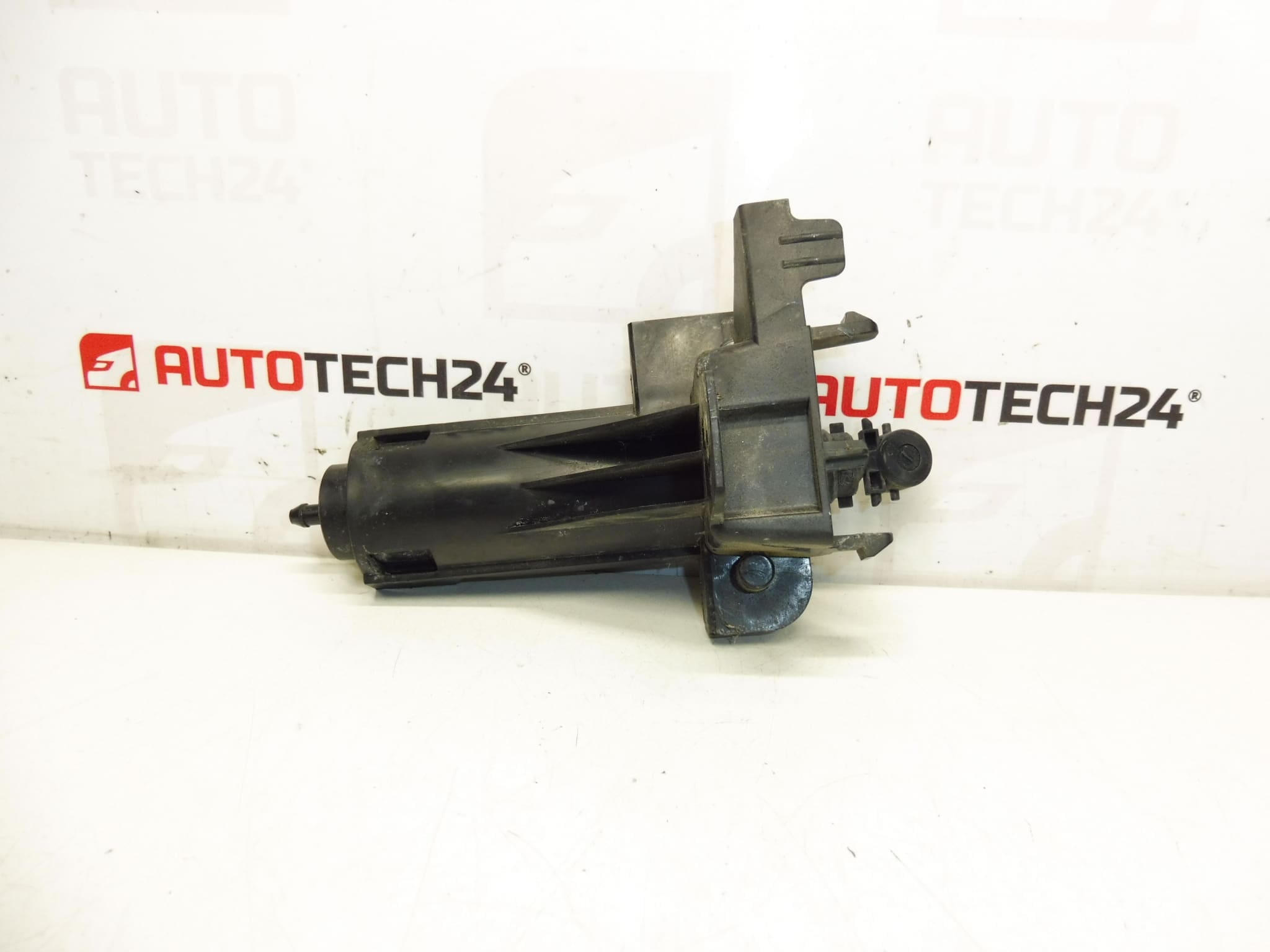 Lavafaros izquierdo Peugeot 3008 5008 9685172780 9685172680 6438AS