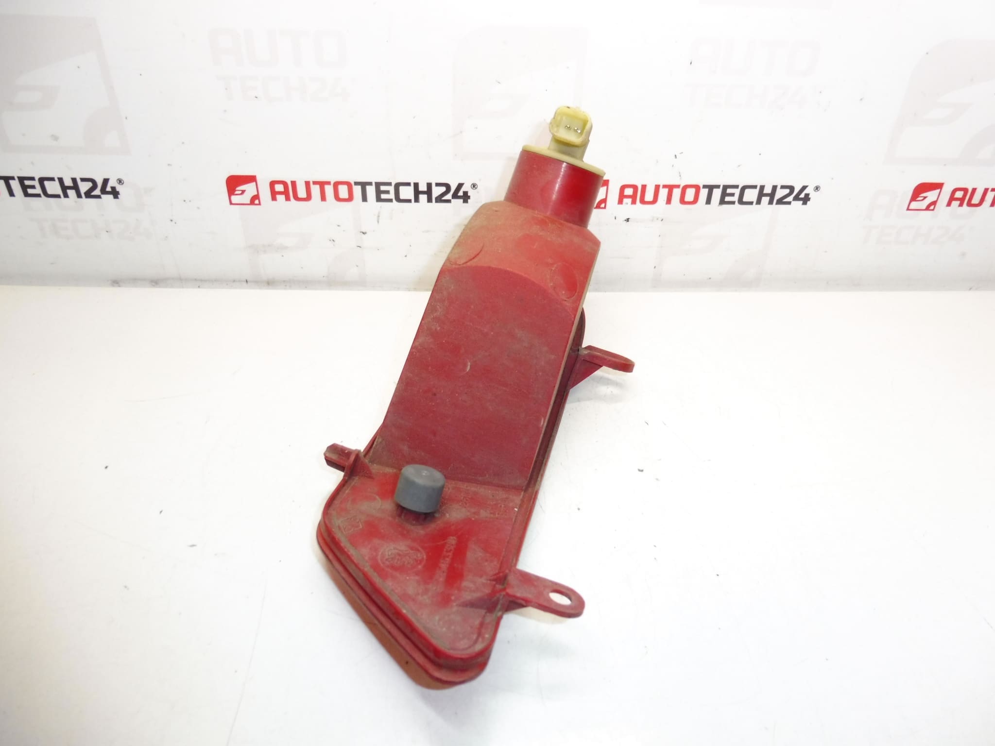 Luz antiniebla trasera izquierda Peugeot 3008 9685463380 6350HG - Imagen 2