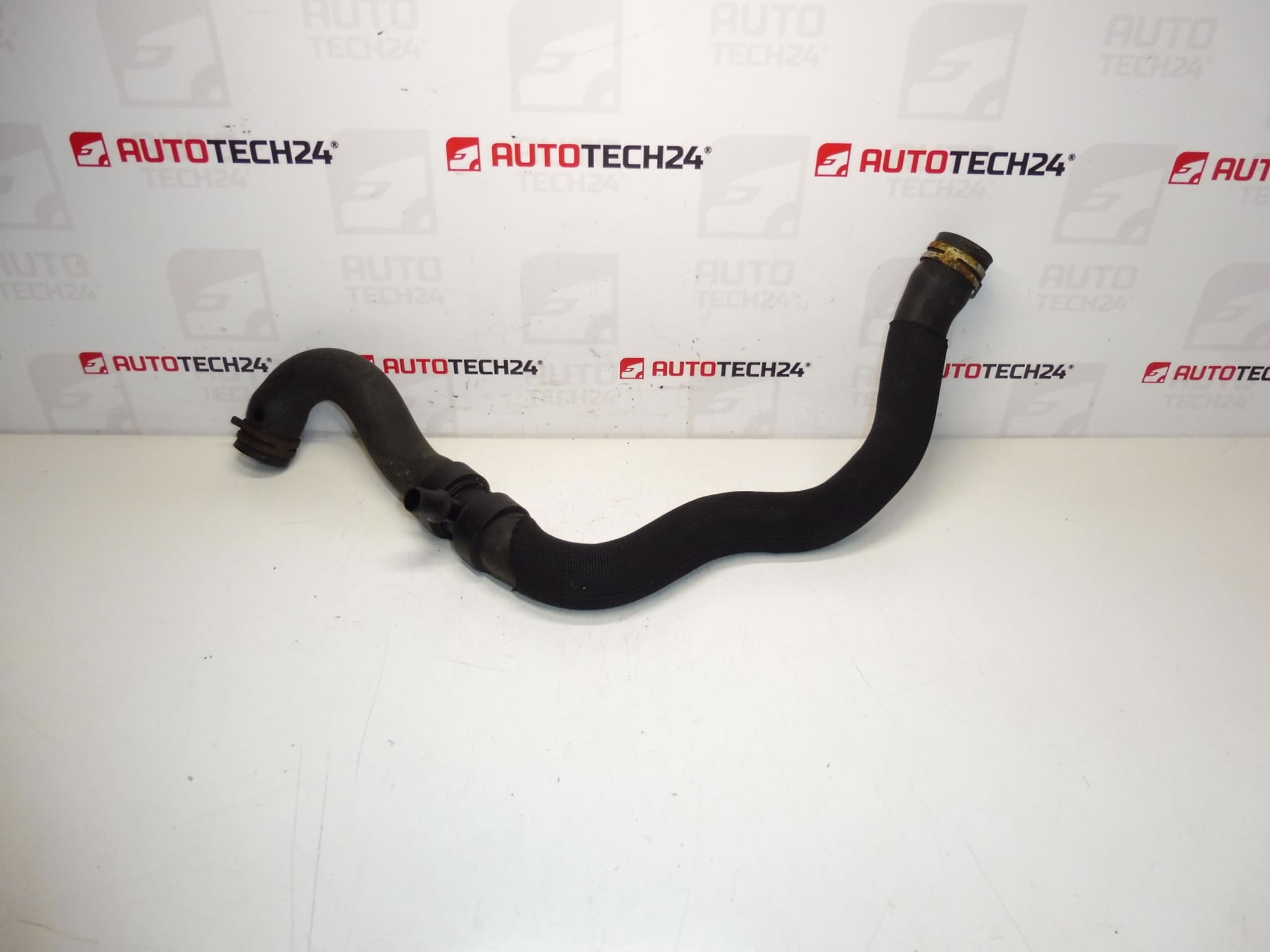 Manguera de agua Citroën Peugeot 2.0 HDI 135208