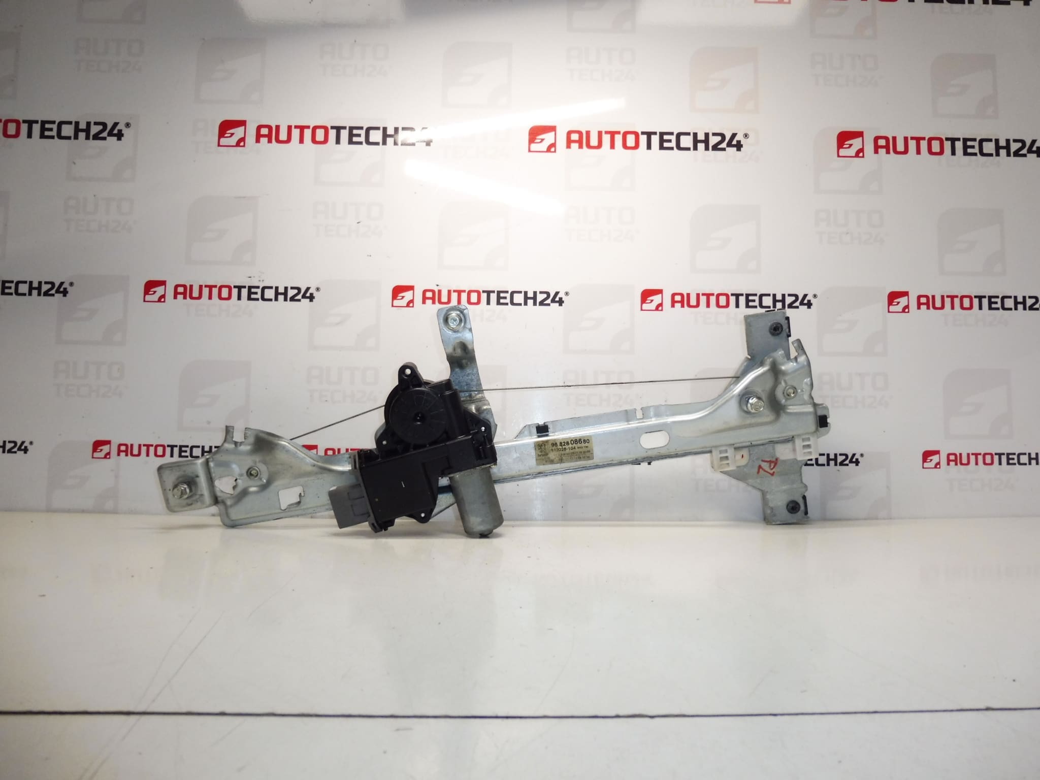 Mecanismo luneta trasera derecha Peugeot 3008 5008 9682808680 9224F6