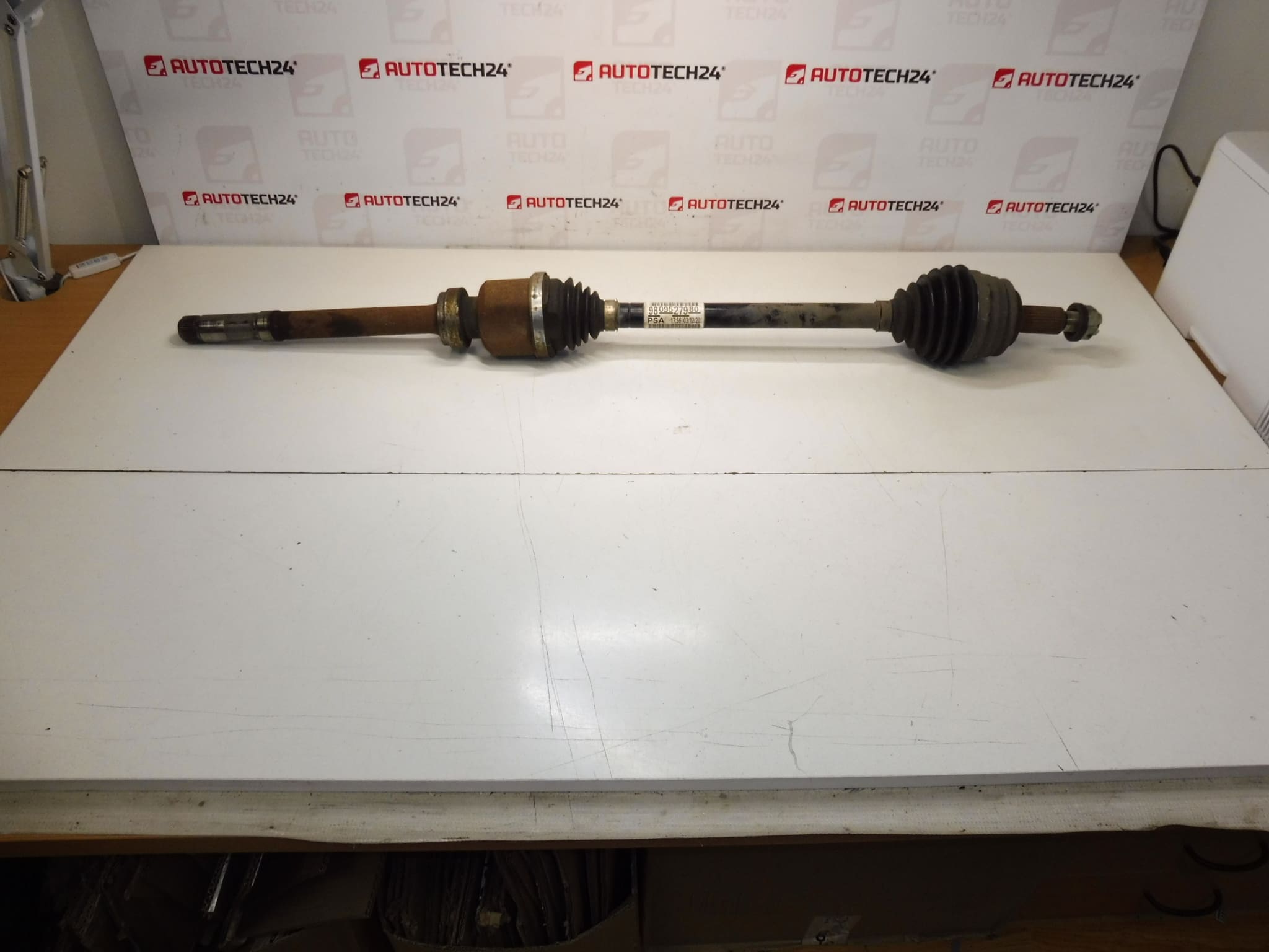 Semieje derecho Citroën Peugeot 9809527980 9815636080 1667425780