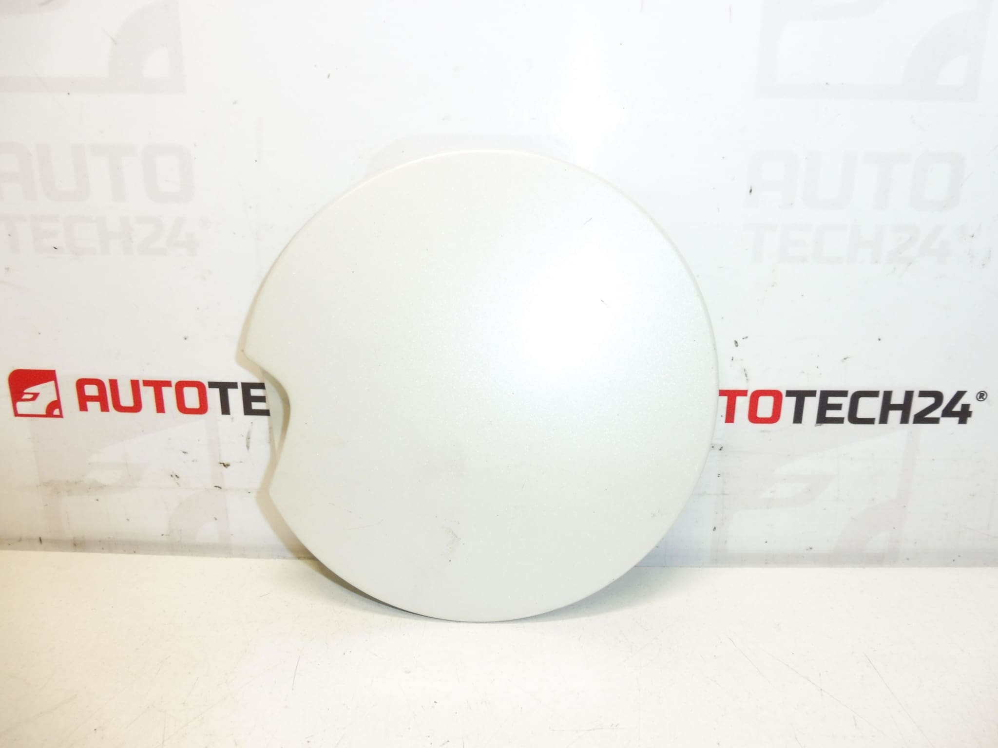 Tapa depósito KWED Peugeot 3008 9682803080 1517G9